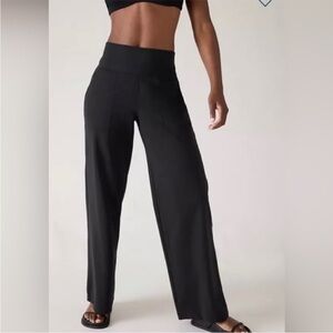 Athleta Venice Wide Leg Pants, Black Medium Petite